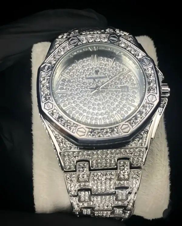 Audemars Piguet Royal Oak- Iced out - Image 4
